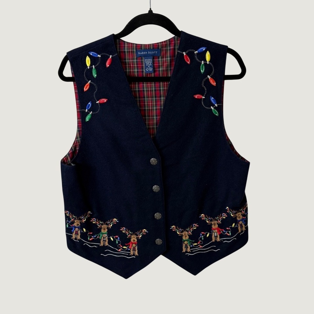 Karen Scott Christmas Reindeer Vest Navy Blue Plaid Size M Holiday Cottagecore